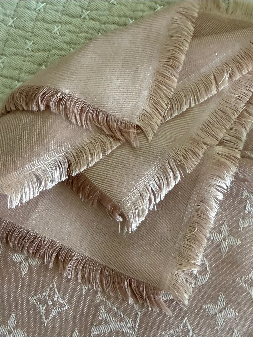 Louis Vuitton Monogram Classic Shawl